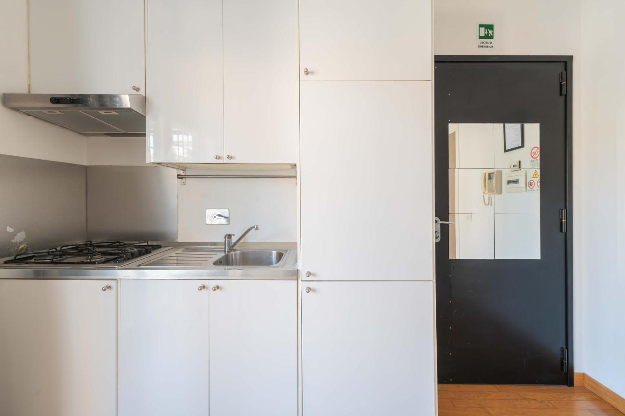 Loverhome Apartment 3 Рим Экстерьер фото
