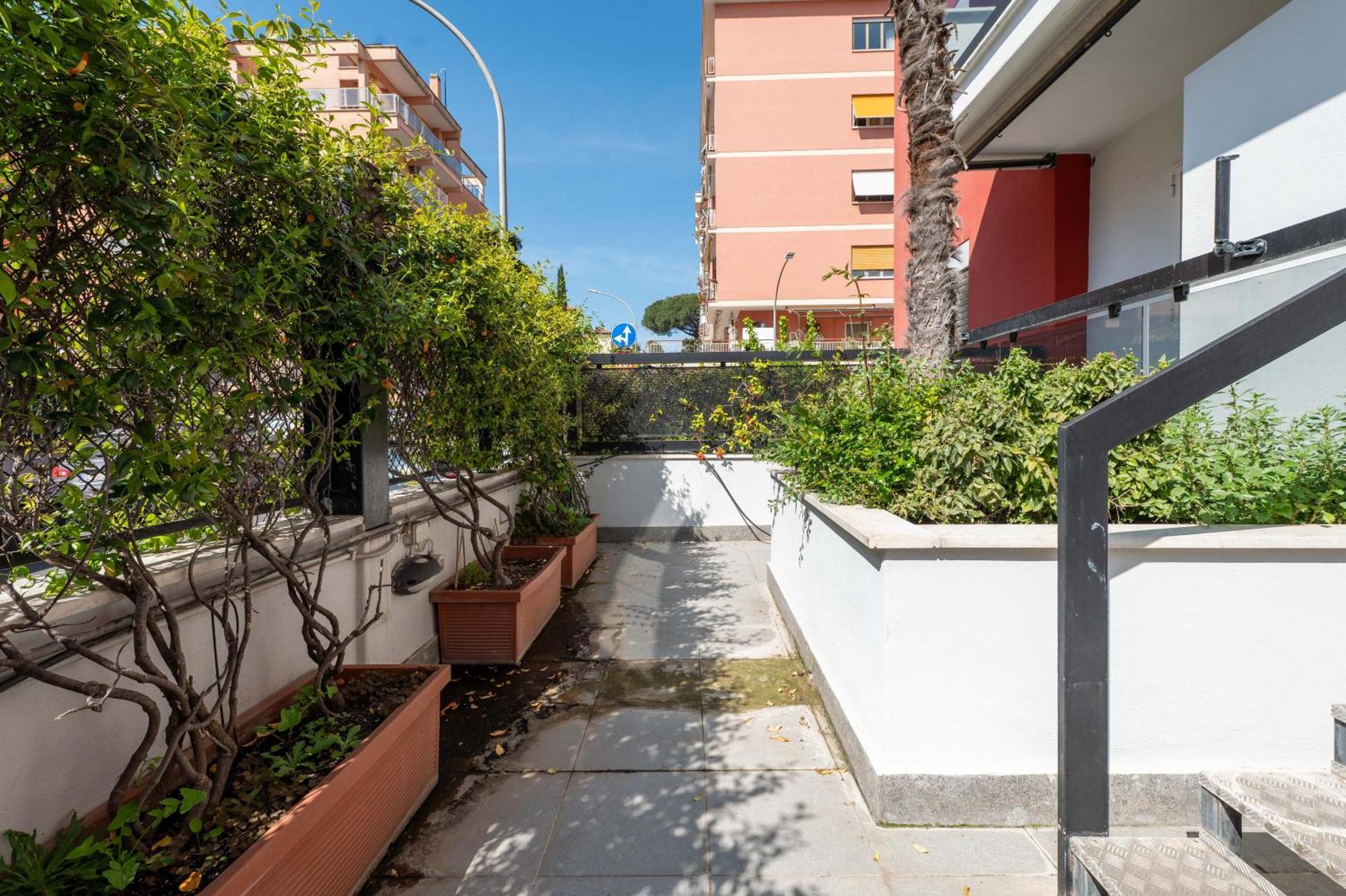 Loverhome Apartment 3 Рим Экстерьер фото