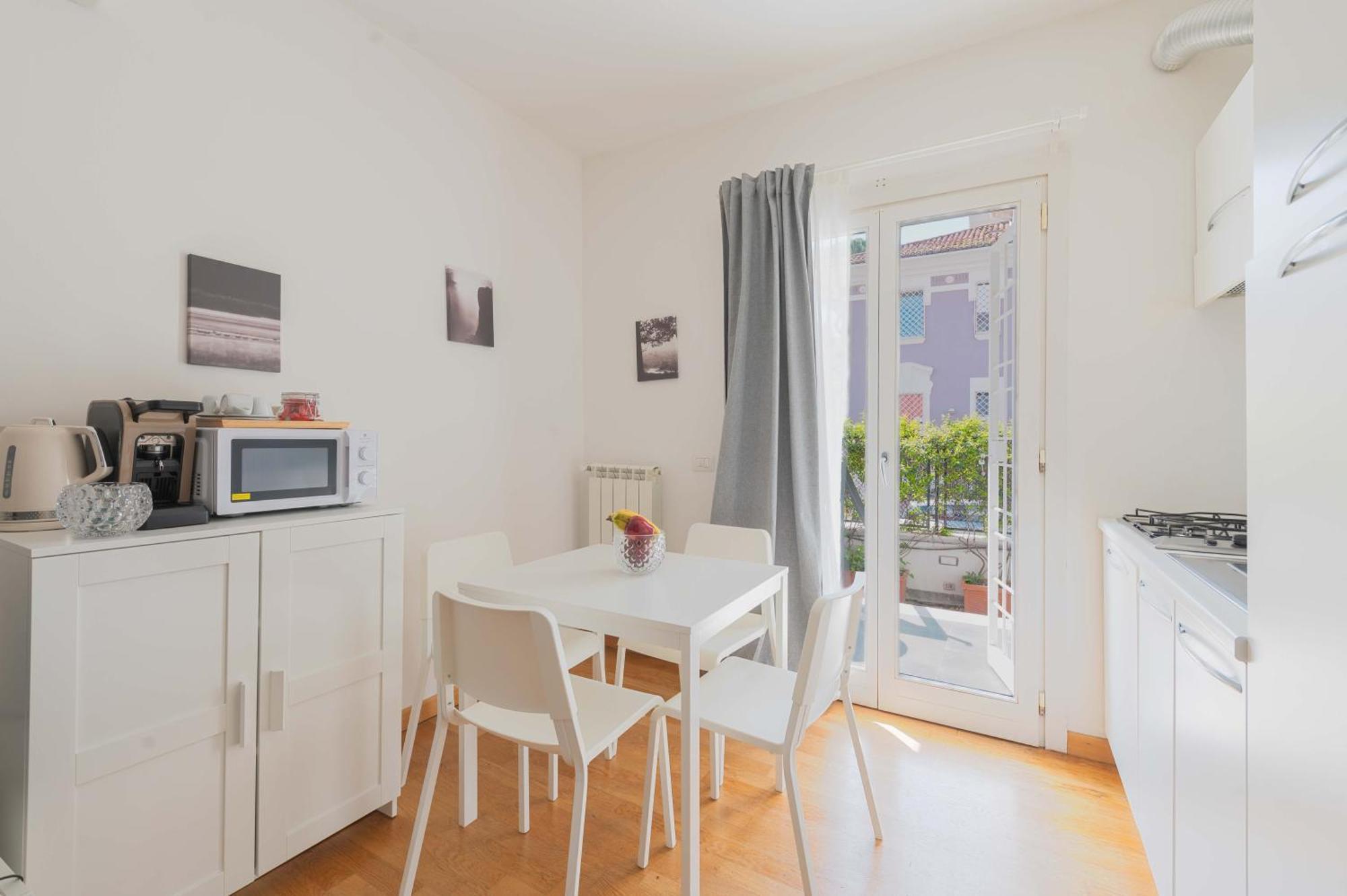 Loverhome Apartment 3 Рим Экстерьер фото